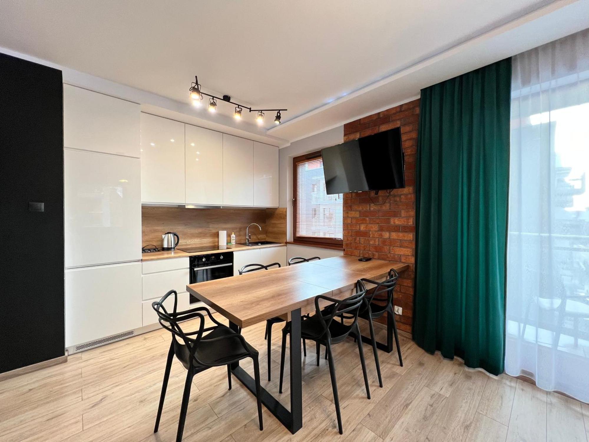 Stylish Apartment Oldtown Riverview Balcony Гданск Екстериор снимка